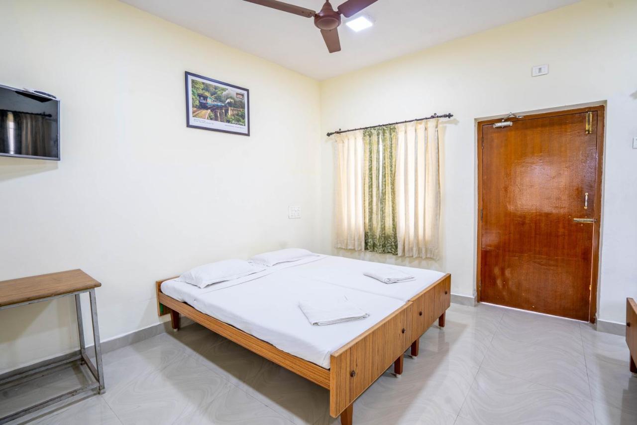 Hotel Tamilnadu - Thirukadaiyur Tirukkadaiyur Eksteriør billede